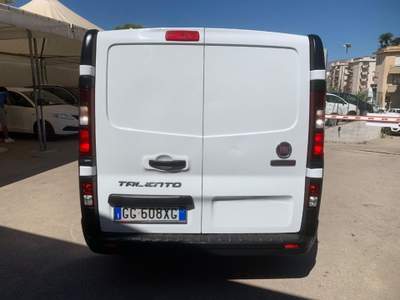 Fiat Talento Fiat Talento Furgone 2.0 Ecojet 120 Turbo Basis Grigio usata Alcamo