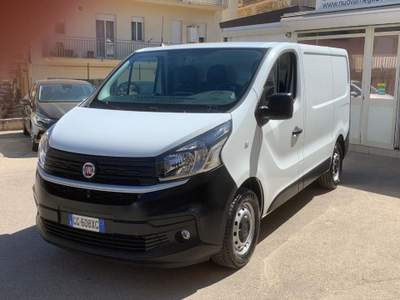 Fiat Talento Fiat Talento Furgone 2.0 Ecojet 120 Turbo Basis Grigio usata Alcamo