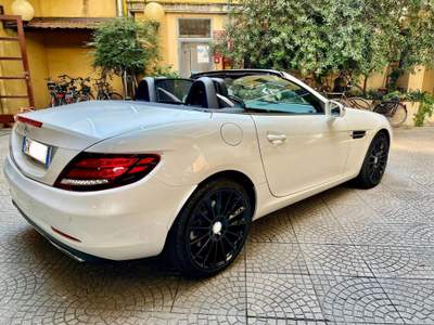 Mercedes-Benz SLC AMG line auto Bianco usata Milano