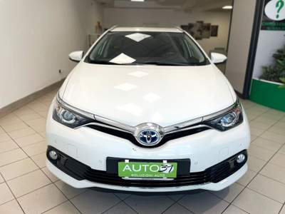 Toyota Auris 1.8 Hybrid Active Bianco usata Trento