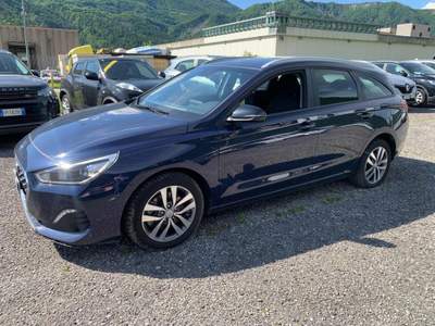 Hyundai i30 Wagon 1.6 CRDi 115CV DCT Business Blu/Azzurro usata Tolmezzo