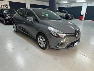 Renault Clio dCi 8V 90 CV 5 porte Zen Grigio usata Roma