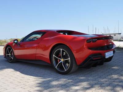 Ferrari 296 GTB Pronta Consegna Rosso usata Sant'Angelo in Pontano
