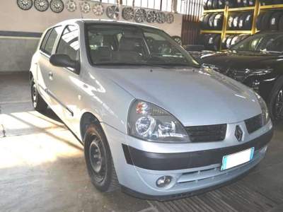 Renault Clio 1.2 cat 5 porte Ice Argento usata Castelnuovo Rangone