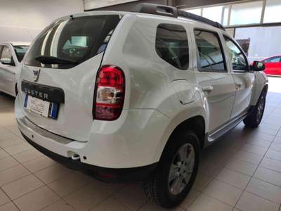 Dacia Duster 1.5 dCi 110CV Lauréate FamiLY Bianco usata Tolmezzo