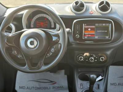 Smart ForFour Condizioni ottime Bianco usata FIUMICINO