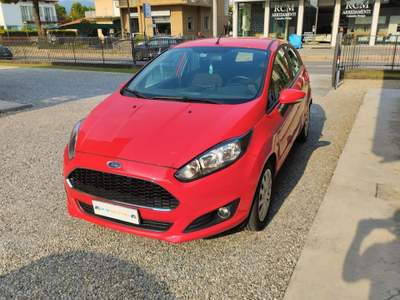 Ford Fiesta 1.5 TDCi 75CV Business *UNICO PROPRIETARIO* Rosso usata Jerago con Orago Ford Fiesta 1.5 TDCi 75CV Business *UNICO PROPRIETARIO* Rosso usata Jerago con Orago