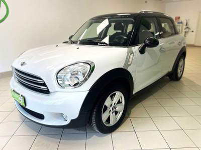 MINI Countryman Mini Cooper D Business Countryman Automatica Bianco usata Trento