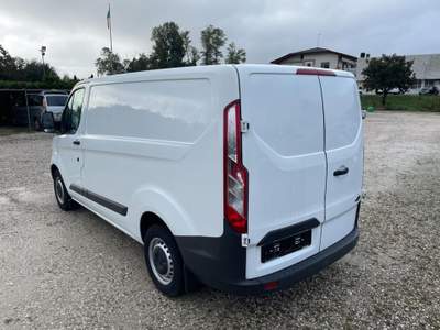 Ford Transit Custom I 250 2.2 TDCi PC Furgone Entry Bianco usata PAVIA DI UDINE