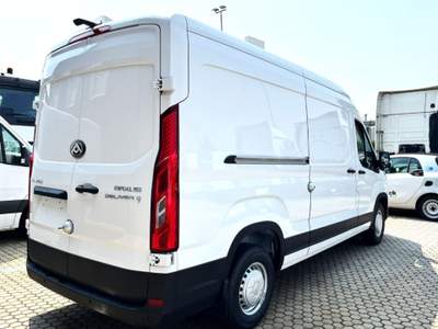 Maxus Deliver9 L3H2 elettrico 72KWh Bianco usata Filago