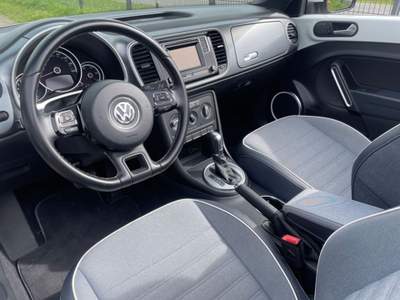 Volkswagen Maggiolino Cabrio 1.8 TSI DSG  BlueMotion Technology Bianco usata Castelnuovo Rangone