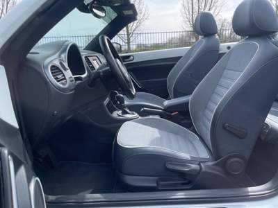 Volkswagen Maggiolino Cabrio 1.8 TSI DSG  BlueMotion Technology Bianco usata Castelnuovo Rangone