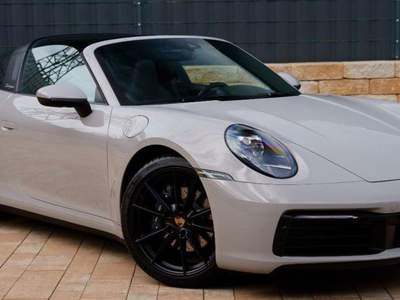 Porsche 911 TARGA 4 GESSO SPORT CHRONO BOSE VENTILATI Grigio usata Rimini