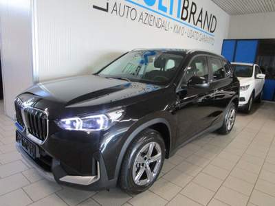 BMW X1 sDrive 18i Aut. Modello Nuovo Navi Led Camera 360° Nero usata Piacenza