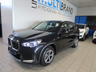 BMW X1 sDrive 18i Aut. Modello Nuovo Navi Led Camera 360° Nero usata Piacenza