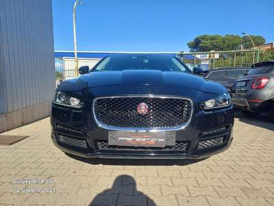 Jaguar XE 2.0 D Turbo 180CV aut. Prestige Nero usata Roma