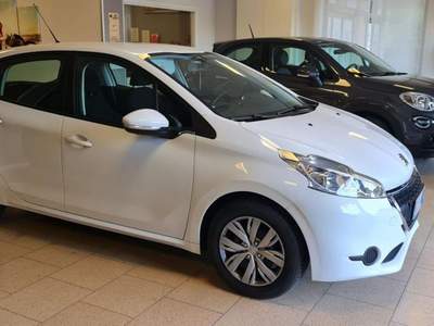 Peugeot 208 PureTech 68 5 porte Access Bianco usata Campobasso