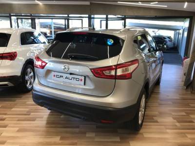 Nissan Qashqai 1.6 dCi X-Tronic Tekna 2WD Grigio usata Santa Maria di Licodia