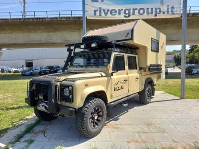 Land Rover Defender 130 2.5 Td5 cat CrewCab S Giallo usata Scarperia e San Piero