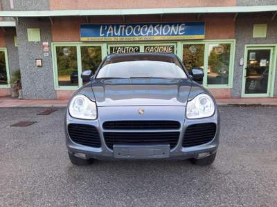 Porsche Cayenne 4.5 cat Turbo Grigio usata San Prospero