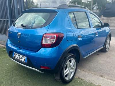 Dacia Sandero Stepway 1.5 dCi 8V 90CV Prestige Blu/Azzurro usata Volla