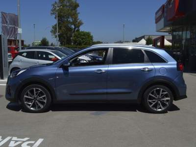 Kia Niro 1.6 GDi DCT HEV Style Blu/Azzurro usata Fondi