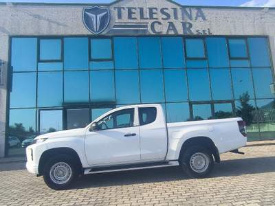 Mitsubishi L200 2.3 D Double Cab 4x4 Hurricane Bianco usata San Salvatore Telesino