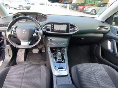 Peugeot 308 1.5 BlueHDi 130CV EAT6 Business Blu/Azzurro usata San Salvatore Telesino