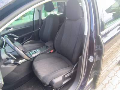 Peugeot 308 1.5 BlueHDi 130CV EAT6 Business Blu/Azzurro usata San Salvatore Telesino