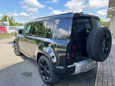 Land Rover Defender 110 3.0D I6 250 CV AWD Auto SE " TETTO-GANCIO T." Nero usata Seriate