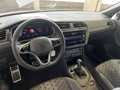 Volkswagen Tiguan 1.5 eTSI 150 CV ACT DSG R-Line Nero usata Castelnuovo Rangone