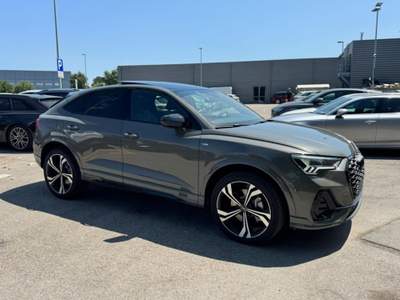 Audi Q3 SPB 40 TDI quattro S tronic Identity Black Grigio usata Cassino