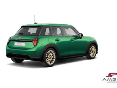 MINI Cooper 5 porte   Favoured Verde usata Corciano