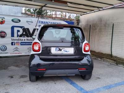 Smart ForTwo 70 1.0 twinamic Passion Nero usata SAN GIUSEPPE VESUVIANO