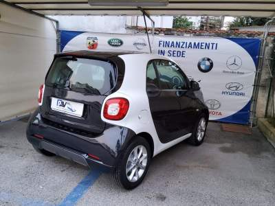 Smart ForTwo 70 1.0 twinamic Passion Nero usata SAN GIUSEPPE VESUVIANO