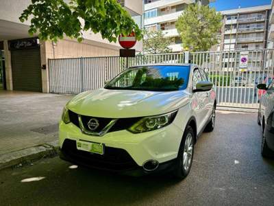 Nissan Qashqai 1.5 dCi Acenta Premium Bianco usata Lecce