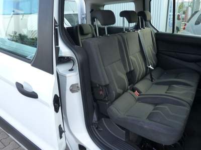 Ford Tourneo Connect 7 1.5 TDCi 120 CV Bianco usata Castelnuovo Rangone
