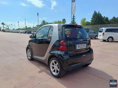 Smart ForTwo 1000 45 kW coupé pure Nero usata Surano