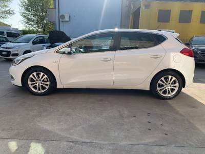 Kia Ceed 1.6 CRDi high tech Bianco usata Noventa Vicentina