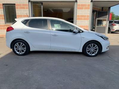 Kia Ceed 1.6 CRDi high tech Bianco usata Noventa Vicentina