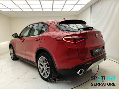 Alfa Romeo Stelvio 2017 2.2 t Business Q4 210cv auto Rosso usata Erba