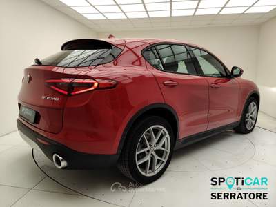 Alfa Romeo Stelvio 2017 2.2 t Business Q4 210cv auto Rosso usata Erba
