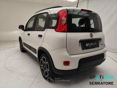 Fiat Panda III 2021 1.0 firefly hybrid City Life s&s 70cv 5p.ti Bianco usata Erba