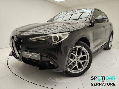 Alfa Romeo Stelvio 2017 2.2 t Business Q4 210cv auto Nero usata Erba
