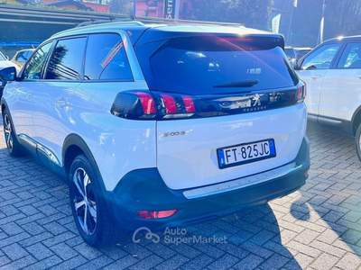 Peugeot 5008 II 1.5 bluehdi Allure s&s 130cv 7p.ti Bianco usata Erba