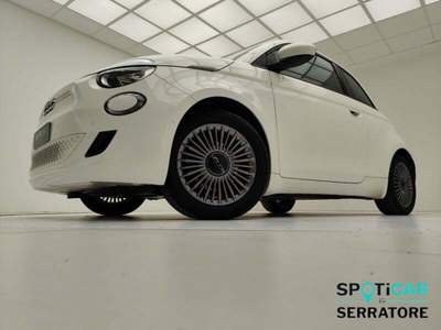 Fiat 500 IV 2020 500e 42 kWh Icon Bianco usata Erba