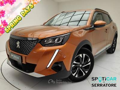 Peugeot 2008 II 2020 1.2 puretech Allure s&s 130cv Arancione usata Erba