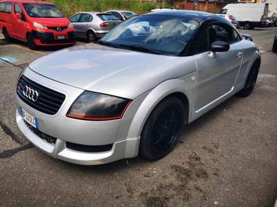 Audi TT Coupé 1.8 T 20V 225 CV cat quattro Grigio usata Torino