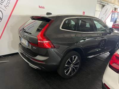 Volvo XC60 B4 (d) automatico Plus Bright Nero usata GIOIA TAURO