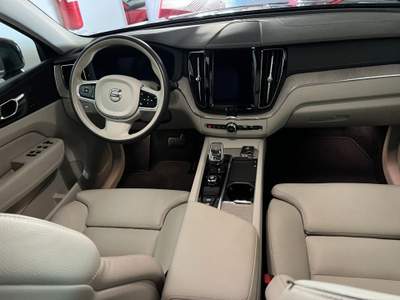 Volvo XC60 B4 (d) automatico Plus Bright Nero usata GIOIA TAURO